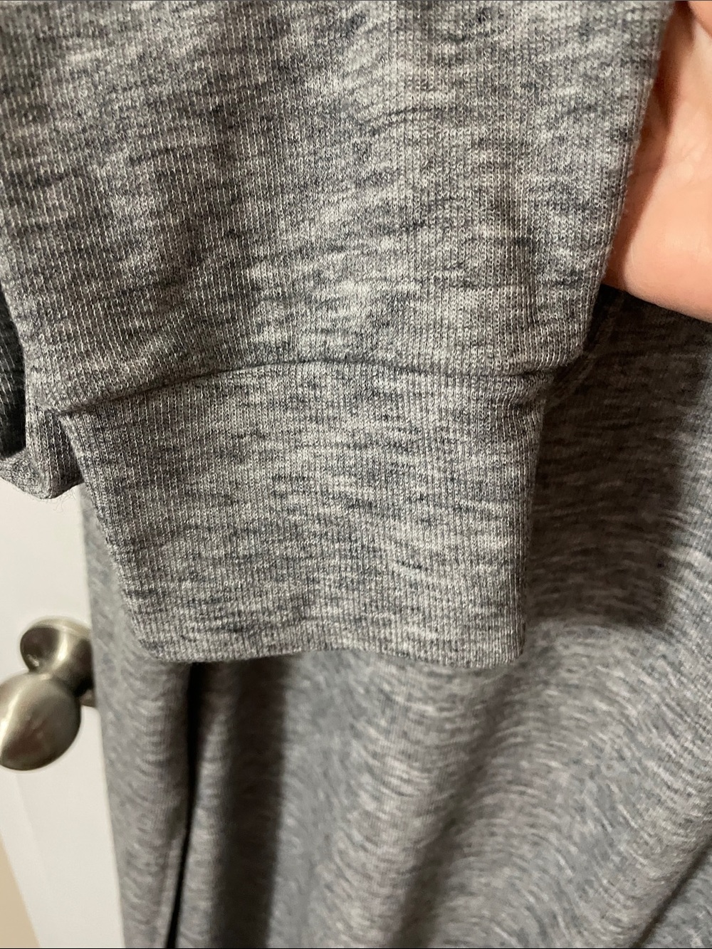Smash + Tess Heather Grey Maxi Sweater Size 2XL - Picture 12 of 12